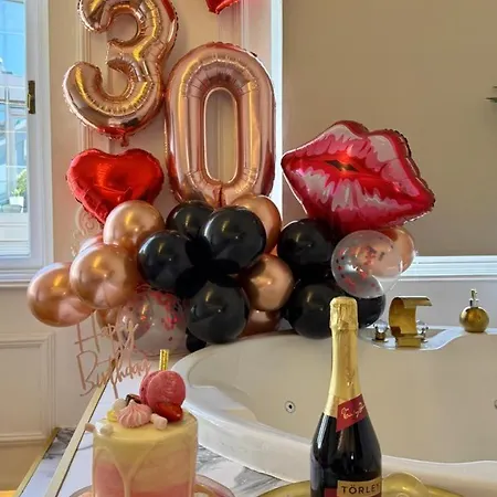 Jacuzzi Royal Apartment Budapest