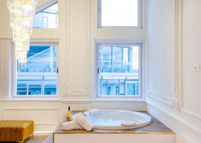 Jacuzzi Royal Appartement *