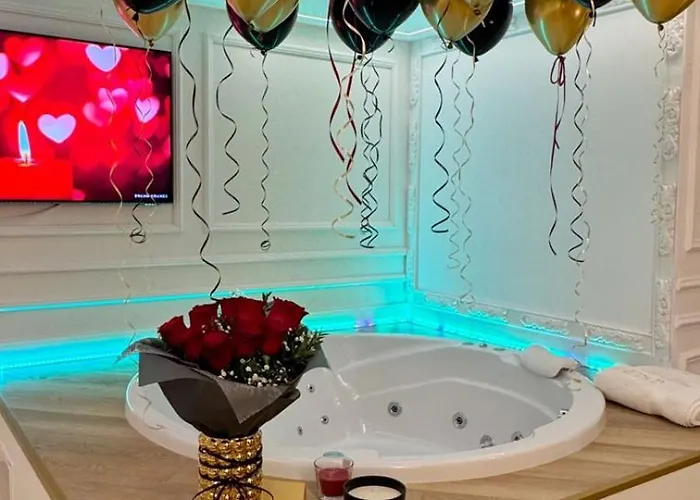 Appartement Jacuzzi Royal *